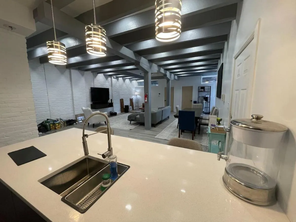 Apartamento Downtown Vibes 2Br Parking Bikes Richmond