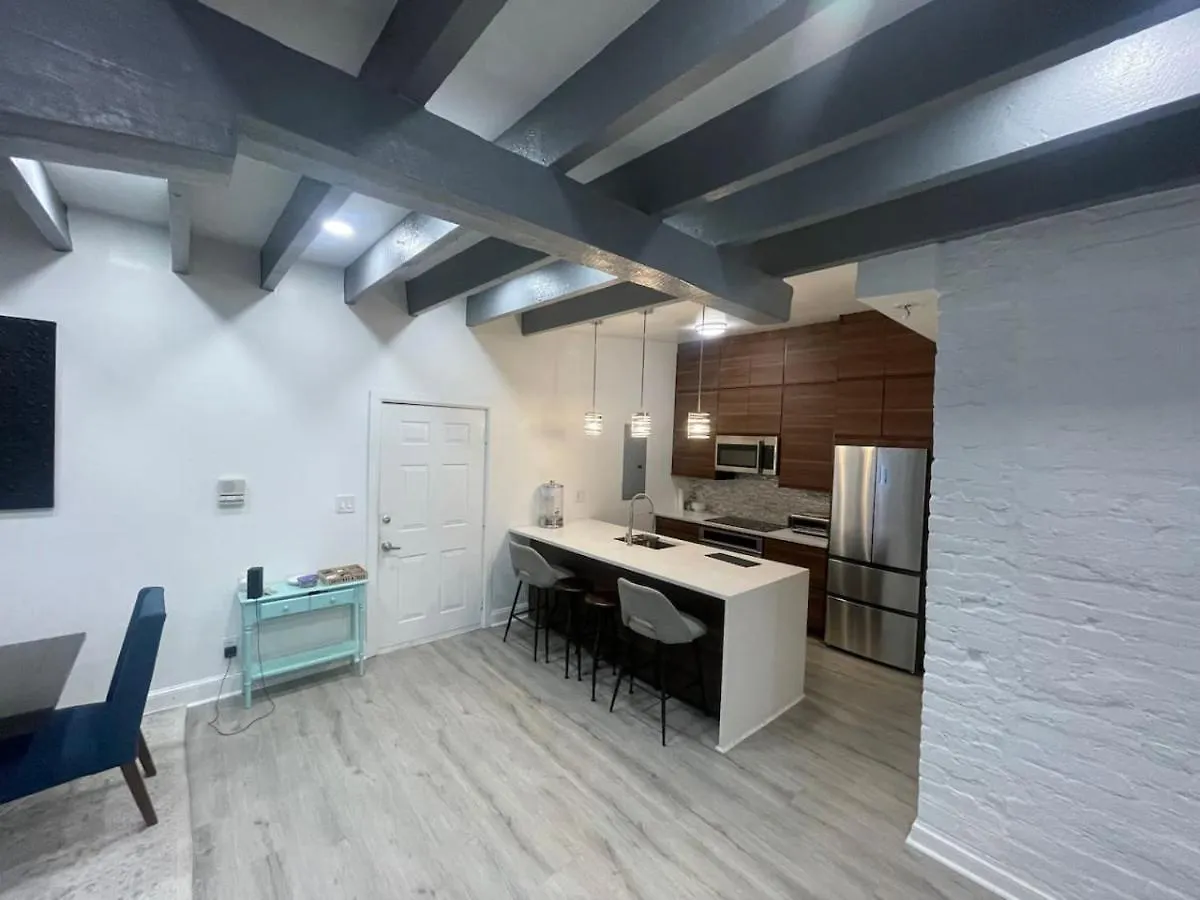 Apartamento Downtown Vibes 2Br Parking Bikes Richmond 0*,